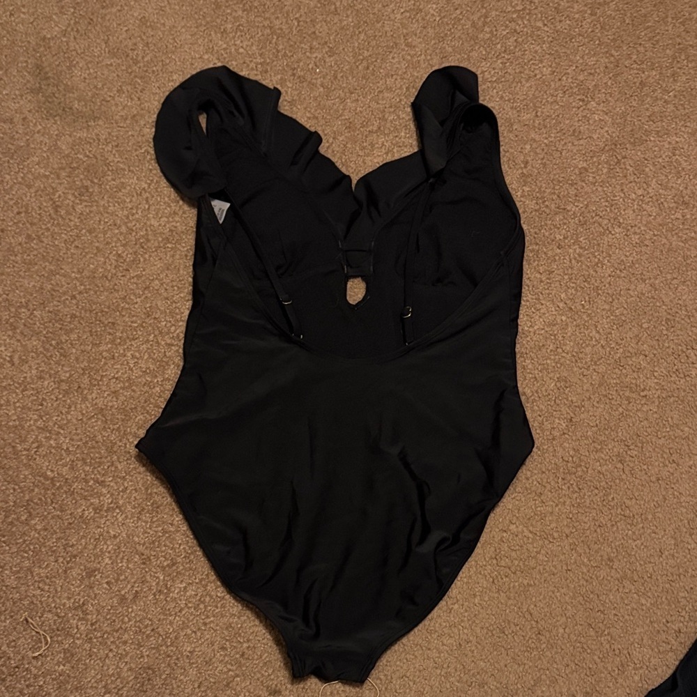 Shade & Shore Black One Piece Swimsuit - Picture 2 of 3